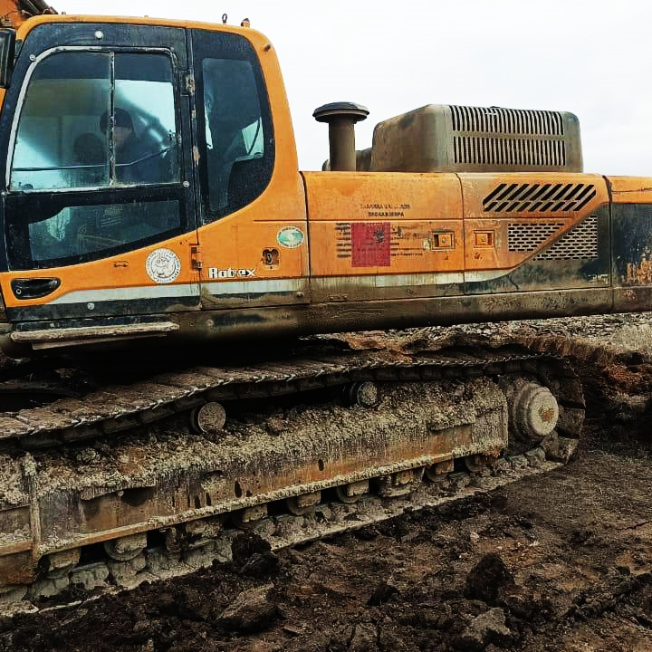 Гусеничный экскаватор Hyundai R 480LC-9S, 2012